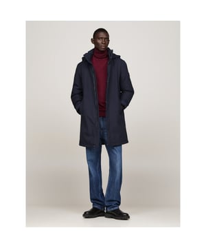 
Tommy Hilfiger Winterjack Blauw Tech Padded Parka MW0MW37369/DW5 met artikelcodeMW0MW37369/DW5 .  van het materiaal 70% Gerecycled Polyester / 22% Polyester / 8% Polyurethaan. Extra specificaties: , , , , kleur Blauw.