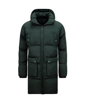 
Lange  Puffer Winterjas Heren met Capuchon - 3361 - Zwart - <p><strong><strong><strong><strong><strong><strong><strong><strong><strong><strong>Specificaties:<br /></strong></strong></strong></strong></strong></strong></strong></strong></strong></strong>- Lange Puffer Winterjas Heren met Capuchon<br />- Kleur: Zie afbeelding<br />- Lengte: Extra Lang<br />- Pasvorm: Getailleerd Slim fit<br />- Sluiting: Rits<br />- Materiaal: Polyester<br />- Voering: 100% Polyester <br />- Zakken: 4 Jaszakken, 1 binnenzaken <br />- Seizoen: Winter <br />- Wasvoorschrift: Machinewas 30 graden / Stomerij<br />- Beschikbare Maten:  S - M - L - XL - XXL</p>
