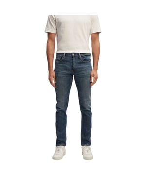 
Denham Razor slimfit jeans in midden blauwe used wassing. Razor is de meest populaire jeans van Denham en heeft een normale taille hoogte met knoopsluiting. Dit model zit comfortabel aangesloten op de heupen en bovenbenen met iets taps toelopende pijpen aan de onderkant. Het bekende geborduurde schaartje vindt je op een achterzak.
