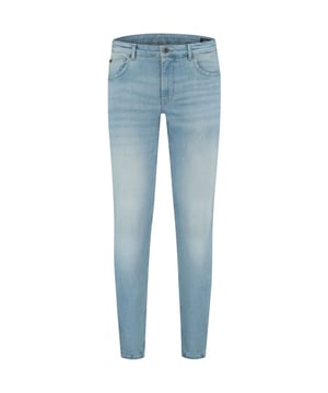 Steel gegarandeerd de show met de hardloper uit de nieuwe collectie van Purewhite! 
Pure White The Dylan super slimfit Jeans in licht blauwe used denim. Een stoere jeans met medium hoge tailleband en ritssluiting. Heeft een superslim aangesloten pasvorm en extra smalle pijpen. Gemaakt van supertretchy denim die stevig maar ook soepel aanvoeld. The Dylan jeans valt normaal uit in de maat en blijft mooi in shape.