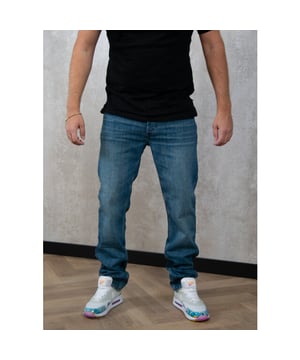
The Eric Regular Fit Jeans