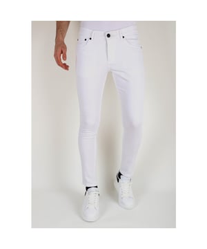 
Nette Witte Heren Slim fit Spijkerbroek met Stretch - <p><strong>Specificaties:<br /></strong>- Nette Witte Heren Slim fit Spijkerbroek met Stretch<br />- Kleur: Zie afbeelding <br />- Artikelcode: DP106<br />- Lengte: Standaard 34 <br />- Pasvorm: Slim Fit / Stretch<br />- Patroon: Nette , Blanco<br />- Sluiting: Knopen<br />- Kledingproductie: Turkije<br />- Materiaal: 98% Coton, 2% Spandex<br />- Weefsel: Denimweefsel <br />- Zakken: 2 Voorzakken, 2 Achterzakken<br />- Wasvoorschrift: Machinewas 30 graden<br />- Beschikbare maten: 29 - 30 - 31 - 32 - 33 - 34 - 36 - 38</p>