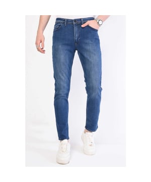 Koop dit True Rise artikel nu met hoge korting op V&D in de online True Rise outlet.
Spijkerbroek Heren Stretch Regular Fit - DP30-NW - Blauw - <p><strong>Specificaties:<br /></strong>- Spijkerbroek Heren Stretch Regular fit<br />- Kleur: Blauw<br />- Artikelcode: DP30-NW<br />- Lengte: Standaard <br />- Pasvorm: Regular Fit / Stretch<br />- Sluiting: Rits<br />- Materiaal: 98% Coton, 2% Spandex<br />- Weefsel: Denimweefsel <br />- Zakken: 2 Voorzakken, 2 Achterzakken<br />- Wasvoorschrift: Machinewas 30 graden (Niet in de droger)<br />- Beschikbare maten: 29 - 30 - 31 - 32 - 33 - 34 - 36 - 38</p>