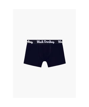 
De Black Donkey onderbroek zijn perfect te combineren bij elke bijpassende outfit. De onderbroek zitten comfortabel en het ademt goed, dat maakt de aanschaf van deze onderbroek een prima investering, naast het feit dat deze  onderbroek ook nog eens heerlijk zit. Ook is op de  onderbroek Black Donkey met witte letters horizontaal geborduurd. De onderbroek is gemaakt van 92% Katoen // 8% Elastaan

 .