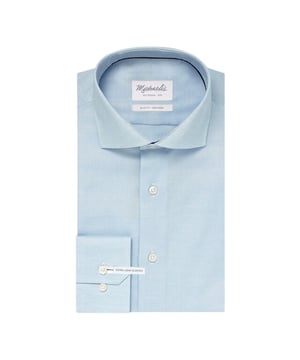 De meeste dromen zijn bedrog; maar met dit topitem uit de meest recente collectie van Michaelis worden ze werkelijkheid! 
<meta charset="utf-8"><meta charset="utf-8">
<p><span>Een klassiek blauw ingeweven ruit kenmerkt dit business shirt van Michaelis. Net even anders dan het reguliere ruitjespatroon. Het overhemd is van 100% kwaliteitskatoen. Bovendien hoef je dit shirt niet te strijken, want het is helemaal strijkvrij.</span>Het overhemd heeft extra lange mouw (+4 cm) een extra 4 cm lengte op het lijf. Bij maat 39 zijn de mouwen 70 cm en het lijf 84 cm (op de rug gemeten).</p>
<ul>
<li>Getailleerde pasvorm</li>
<li>100% katoen</li>
<li>Strijkvrij</li>
</ul>
<ul></ul>