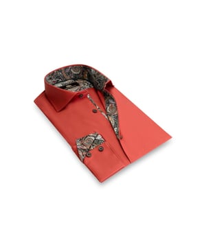
Een prachtig effen roest kleurig overhemd, met een paisley geïnspireerde print aan de binnenkant van de kraag en manchetten. Het is geweven van onze iets zwaardere hoogwaardige stofkwaliteit Planet. Gestyled met real horn knopen. 100% katoen.