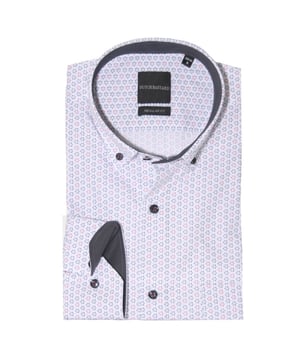 
<p>Mooi heren overhemd met lange mouwen en een borstzakje. Dit overhemd is ook uitermate geschikt om te dragen op een gelegenheid in combinatie met een colbert.</p>
<ul>
<li>Regular fit</li>
<li>Borstzakje</li>
<li>100% Katoen</li>
</ul>