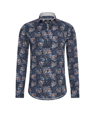 
<p>Italiaans overhemd voor heren | slim fit pasvorm | Marshall Denim | Lichte stretch</p>
<p>Luxe heren overhemd met hoge kraag van het Moda Italia merk Marshall Denim. Dit Italian Fashion overhemd met kwaliteitsstof is voorzien van een all-over bloemenprint en heeft een slim fit pasvorm.</p>
<p>Kleur : Blauw</p>