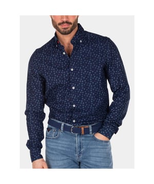 
<p>Casual heren overhemd van NZA - New Zealand Auckland met lange mouwen en een allover dessin.</p>
<ul>
<li>Modernfit</li>
<li>100% Katoen</li>
<li>Kleurnummer: 1696</li>
</ul>
