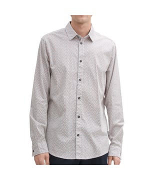 
<p>Fitted stretch shirt van Tom Tailor met lange mouwen en een allover print.</p>
<ul>
<li>Slim fit (Fitted)</li>
<li>97% Katoen/ 3% Elasthan</li>
</ul>