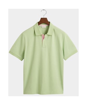 
Gant Polo korte mouw Groen Contrast Pique SS Rugger 2062026/342 met artikelcode2062026/342 .  van het materiaal 96% Katoen / 4% Elastaan. Extra specificaties: , , , , kleur Groen.