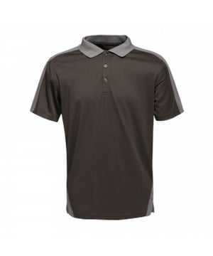 
100% Polyester. Stof: Coolweave, Piqué. Ontwerp: Contrast. Halslijn: Collared, Ribbed. Manchet: Ribbel. Mouwtype: Korte mouwen. Klep met 3 knopen, Vochtafvoerend, Sneldrogend, Zijsplitten.