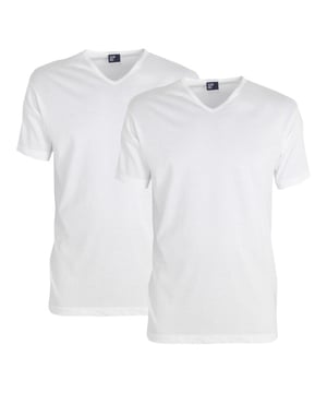 
Het Alan Red VERMONT Extra Lang ondershirt biedt ultiem comfort en een perfecte pasvorm. Gemaakt van 100% hoogwaardig, buisvormig katoen, voelt dit T-shirt zacht en ademend aan. Dankzij de extra lange lengte blijft het ondershirt goed op zijn plek, ideaal als basislaag onder een overhemd of voor dagelijks gebruik. De V-hals en regular fit zorgen voor een tijdloze en comfortabele look.