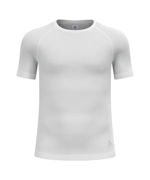 
Het ODLO Performance Light Eco T-shirt met korte mouwen is gemaakt van performance materiaal met 72% gerecycled polyester. Dit is een multifunctionele basis waarmee je het hele jaar door je dag goed begint.  Yoga, hikes, wandelingen, het dagelijks leven en meer. Dit T-shirt is naadloos voor extra comfort en is speciaal gevormd naar je lichaam voor een betere pasvorm en extra ademend vermogen. Daarnaast is het shirt behandeld met ZeroScent, een bio-based anti-microbiële afwerking die geurtjes en de ophoping van bacteriën beperkt. Het ideale shirt voor fantastische momenten binnen en buiten. Verkrijgbaar in vier kleuren.