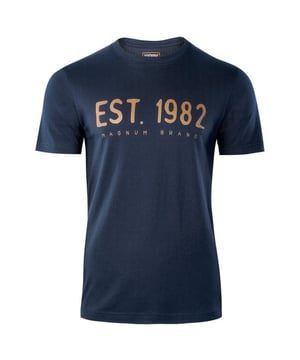 
100% Katoen. Ontwerp: Logo, Tekst. Hals: Crew Neck. Zoom: Afgevallen. Mouwtype: Korte mouwen. Stoftechnologie: Duurzaam. Gemerkt tabblad. Pasvorm: Recht model. 160 g/m².