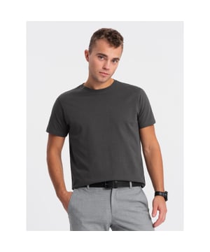 
<p>T-shirt heren antraciet grijs. Het shirt met korte mouw is gemaakt van elastische zachte katoen, dit geeft een aangenaam draaggevoel. Het effen <a href="https://italian-style.nl/heren/italiaanse-shirts">heren T-shirt</a> is perfect om te combineren met een korte heren broek of een jeans.</p>
<p>Pasvorm: Normal Fit<br />
Materiaal: 100% Katoen<br />
Kleur: Antraciet grijs<br />
Categorie: Zomer<br />
Sluiting: Ronde hals<br />
Patroon: Effen</p>
<p>Het model presenteert het product in maat: M</p>
<div class="">Artikelnummer: FLAG-0146-10</div>