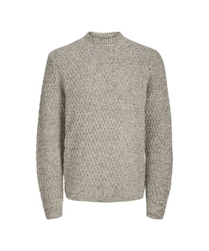 
Deze beige herentrui van Jack en Jones is een must-have voor de koude winterdagen. De trui is gemaakt van hoogwaardig materiaal, bestaande uit 59% acryl, 20% gerecycled polyester, 16% katoen en 5% wol. Dit zorgt niet alleen voor een zachte en comfortabele stof, maar ook voor duurzaamheid door het gebruik van gerecyclede materialen. De neutrale beige kleur maakt de trui eenvoudig te combineren met verschillende outfits. De trui heeft een klassieke pasvorm en is voorzien van een ronde hals en lange mouwen. Een tijdloze en stijlvolle toevoeging aan jouw garderobe! Shop nu deze prachtige Jack en Jones herentrui bij NummerZestien en geniet van warmte en stijl deze winter.