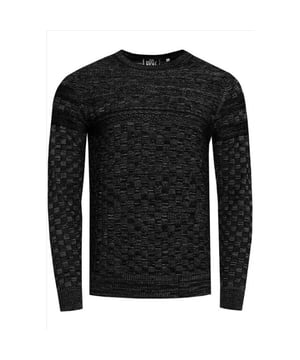 
<p>Stoere zwarte trui voor heren van het merk Rusty Neal. Deze mannen trui heeft een nette uitstraling, maar is ook zeer geschikt om casual te dragen. De heren trui is grotendeels voorzien van een afwerking met een vierkant vorm.</p>
<p>- Pasvorm: Normal Fit</p>
<p>- Materiaal: 70% Polyacryl  30% katoen</p>
<p>- Kleur: zwart</p>