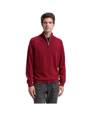 
<p><strong>Basic Knit Troyer – Classic Red</strong></p><p>Troyer met een klassieke, tijdloze uitstraling. Voorzien van een halve rits aan de voorkant voor eenvoudige ventilatie. Lange mouwen, met geribbelde boorden voor een aansluitende pasvorm. Subtiel logo op de borst voor een verfijnde merkidentificatie. Geschikt voor verschillende gelegenheden, van casual tot semiformeel.</p><p>Kleur: klassiek rood.</p>