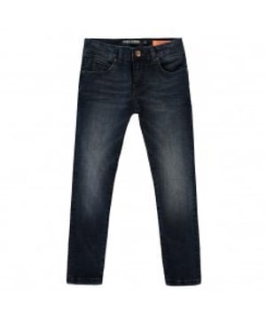 
Deze Blue Denim jeans van Cars Boys is een absolute must-have voor jongens die er stijlvol en trendy uit willen zien! Deze broek heeft een mooie combinatie van een diepzwarte en blauwe kleur, waardoor het een unieke uitstraling heeft. De lichte wassing geeft de jeans een speelse twist en zorgt ervoor dat het zowel casual als netjes gedragen kan worden.en#10;en#10;Het super skinny model zorgt voor een strakke, moderne look en laat de benen van jouw zoon perfect uitkomen. Het materiaal van deze jeans is een mix van katoen, polyester, elastaan en viscose, waardoor het niet alleen comfortabel zit, maar ook mooi in shape blijft. Hierdoor is het de ideale broek voor jouw actieve zoon.en#10;en#10;Of het nu voor een schooldag, een dagje uit of een speciale gelegenheid is, met deze Blue Denim skinny jeans van Cars Boys laat jouw zoon zeker een goede indruk achter. Combineer het met een stoer T-shirt en sneakers voor een casual look, of met een overhemd en nette schoenen voor een meer geklede outfit. Bestel deze must-have jeans nu bij NummerZestien en laat jouw zoon stralen in stijl!
