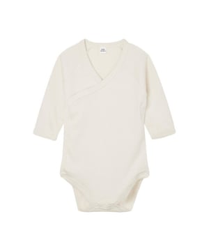 
100% biologisch katoen. Ontwerp: Eenvoudig. Halslijn: Gebonden, Wikkelhals. Manchet: Gebonden. Zoom: Gebonden. Mouwtype: Raglan met lange mouwen, Raglan met lange mouwen. Nikkelvrije oogjes, afscheurbaar etiket, omwikkelen. Bevestiging: Popper. 200gsm. Stijl: Kimono. Duurzaamheid: Oeko-Tex Standaard 100 gecertificeerd, Biologisch katoen Standaard 100, Veganistisch goedgekeurd door PETA.