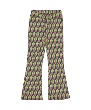 
Quapi Meisjes broek - Dzifa - AOP Blauw grafisch

Materiaal 65% Polyester 30% Viscose 5% Elastan
