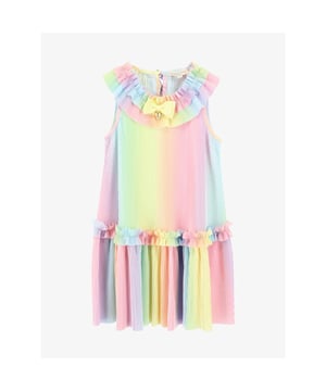 
De Angels Face Ember Jurk in de kleur Rainbow heeft plooien, roezels en een gele strik De jurk heeft vrolijke regenboog kleuren: roze, blauw, paars, geel, oranje en groen.