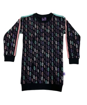
Little Miss Juliette - Sweat Dress - 45-0954 BLK .

 Materiaal: 95% Katoen 5% Elastaan