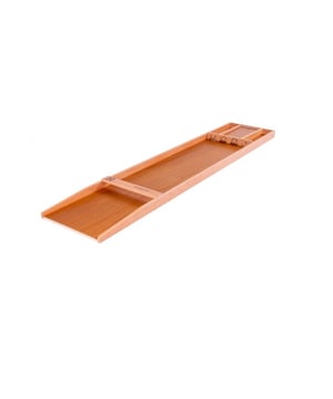 
<p><strong>Korte omschrijving</strong></p>
<ul>
<li>Sjoelbak 2 meter lang</li>
<li>Inclusief 30 sjoelstenen</li>
<li>2 jaar fabrieksgarantie </li>
</ul>
<p><strong>Uitgebreide omschrijving</strong></p>
<p>Originele handvervaardigde Heemskerk sjoelbak van zware kwaliteit, uitgevoerd  in wedstrijdformaat. De HS-40 is een sjoelbak vervaardigd uit duurzame houtsoorten zoals  Abura in combinatie met Meranti. De verbindingen zijn geschroefd, waardoor stabiliteit en duurzaamheid gewaarborgd zijn. De Heemskerk HS-40 sjoelbak is door zijn degelijke kwaliteit uiterst geschikt voor zowel particulier als openbaar gebruik (scholen/instellingen). Puntaanduiding boven de poortjes middels messing nagels. De sjoelbak wordt geleverd incl. 30 stuks sjoelschijven.</p>
<p> </p>