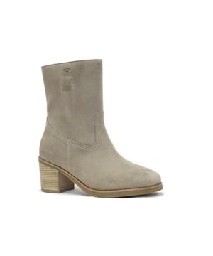 
Artikel A8477 A47  in de kleur greasy stone shop je gemakkelijk en snel op onze webshop. Bekijk de gehele collectie van AQA Shoes online