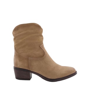 
Zool: Rubber, Uitneembaar voetbed: Ja, Model: Enkellaarsjes, Hakhoogte: Vesuvio Soul, Serienummer: 270.40.018