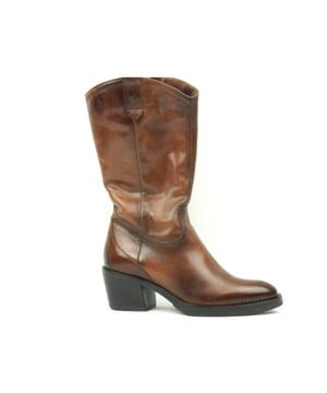 
De T82301-101M 6205 van Mjus is een echte blikvanger. De T82301-101M 6205 is uitgevoerd in de kleur COGNAC. Bekijk ook onze overige collectie van Mjus op onze webshop!