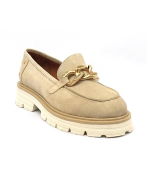 Babouche jouw favoriete merk? Op V&D vind je Babouche altijd in de uitverkoop in onze Babouche outlet dus sla snel je slag!
De G5201-2 g52012-02-beige van Babouche is een echte blikvanger. De G5201-2 g52012-02-beige is uitgevoerd in de kleur 02 beige. Bekijk ook onze overige collectie van Babouche op onze webshop!