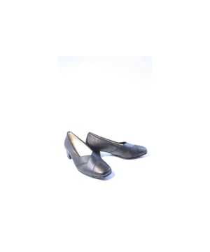 
Merk: Hassia, Model: Pumps, Materiaal: Lak, Hakhoogte: 3 cm, Kleur: Zwart, Uitneembaar voetbed: Ja