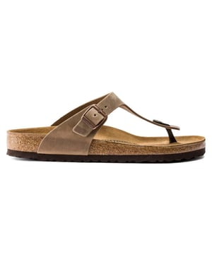 
Smalle pasvorm, model BIRKENSTOCK Gizeh is een echte klassieker en een stilistische allrounder. Deze elegante teenslipper combineert optimale ondersteuning met een minimalistisch, modern design. Het bovenwerk bestaat uit zeer dik, geolied nubuck met onafgewerkte randen.