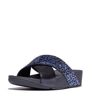 
Onze klassieke Lulu kruisslippers - dit seizoen met een opvallende mix van fonkelende kristallen.