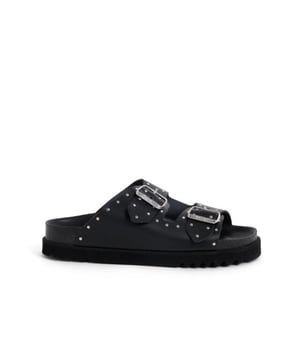 
De F30613 Beatriz 370 van Scholl is een echte blikvanger. De F30613 Beatriz 370 is uitgevoerd in de kleur 1004 370 black. Bekijk ook onze overige collectie van Scholl op onze webshop!