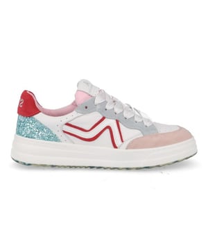 
De AC 001 pink-white van Accademia 72 is een echte blikvanger. De AC 001 pink-white is uitgevoerd in de kleur CCD5 pink/white. Bekijk ook onze overige collectie van Accademia 72 op onze webshop!