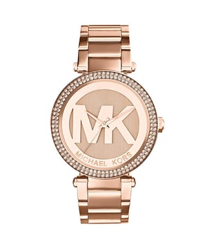 The Michael Kors MK5865 Bradshaw chronograph comes with a gold-tone stainless steel bracelet and bold Roman numeral dial. Quartz precision drives its multifunction sub-dials. Water resistant and robust, it’s designed for both fashion and practicality. A refined piece that embodies timeless appeal.