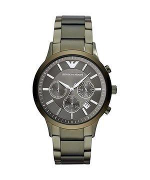 The Emporio Armani AR11117 is designed with a stainless steel bracelet and a sophisticated chronograph dial. Quartz movement provides accurate performance, while the polished finish enhances its elegance. Suitable for both formal and casual wear, it reflects Armani’s balance of fashion and function. A statement watch for the modern man.