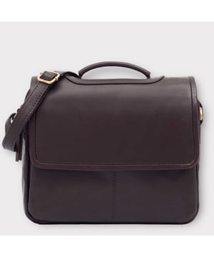 Handcrafted from full grain quality leather, this messenger bag is a blend of style, longevity, and functionality for modern professionals. Main compartment sealed with durable zipper, offer ample space for your essentials, complemented by two slip pockets and a discreet leather covered zipped pocket on its back for organized storage, secured by top flap over. With a choice of cushioned top handles, removable and adjustable crossbody strap for hands-free convenience, this accessory can be carried the way you prefer, while its structure and thoughtful interior holds tech and documents safely in place during any busy commute. D:7.5cm W:24cm H:20cm