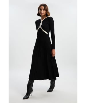 Rib Knit Trim Detail Full Skirt Midi Dress