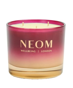 Experience the magic of Christmas with Neom Wellbeing London's Christmas Wish 3 Wick Candle. This luxurious candle blends essential oils of mandarin, cinnamon, and tonka bean to create a comforting ambiance in your home, promoting relaxation. Hand-poured with natural vegetable wax, it offers up to 50 hours of soothing burn time. Perfect for creating a serene environment or as a thoughtful gift, this candle enhances your well-being while filling your space with festive scents. Enjoy mindful moments with every burn.