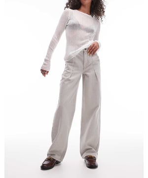 Jeans by Topshop This is Topshop Straight fit High rise Belt loops Four pockets Pleat detailsSold By: Asos