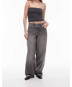 Jeans by Topshop The denim of your dreams Relaxed fit Regular rise Belt loops Concealed fly Five pockets Adjustable cinch to backSold By: Asos