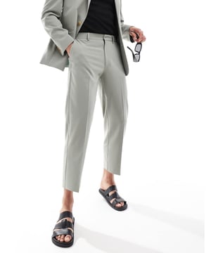 Trousers & Chinos by ASOS DESIGN Business class Plain design Regular rise Belt loops Concealed fly Functional pockets Straight fitSold By: Asos