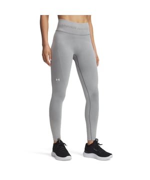 Dames legging Under Armour Vanish Seamless Washed Ankle. Niets kan je tegenhouden in UA Vanish. De legging is naadloos op de plekken waar je het het meest nodig hebt, zodat het minder wrijft. Bovendien is hij extra ademend met strategisch geplaatste mesh op de plekken waar je het meest zweet, zodat je koel en gefocust blijft. Materiaal: 91% Nylon, 9% Elastaan. Ref: 1388114001.