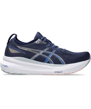 
ASICS introduceert de gel-kayano 31 hardloopschoen voor dames in een opvallende blauwe kleur. Deze hardloopschoen is ontworpen met het oog op comfort en prestaties, zodat elke loopervaring soepel en moeiteloos verloopt. De gel-kayano 31 biedt vele voordelen voor de fanatieke hardloper. De speciale gel-demping in de zool zorgt voor optimale schokabsorptie, waardoor de voeten minder belast worden tijdens het rennen. De FlyteFoam tussenzool zorgt voor lichtgewicht demping en veerkracht, zodat elke stap energiebesparend is. Daarnaast biedt de hielkap met impact guidance system extra stabiliteit en ondersteuning voor de voeten tijdens het rennen. De belangrijkste kenmerken van de gel-kayano 31 zijn onder andere de naadloze constructie die wrijving en irritatie minimaliseert, de vetersluiting voor een nauwsluitende pasvorm en de ademende mesh bovenkant die de voeten koel en droog houdt tijdens het rennen. De anti-slip buitenzool zorgt voor een goede grip op verschillende ondergronden, zodat