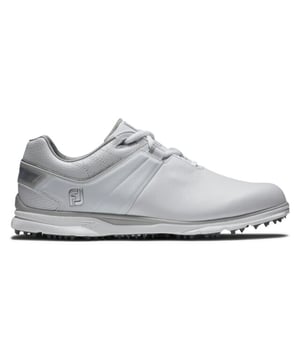 
FootJoy Pro SL Dames Golfschoenen

 Pro| Het comfort van SL is aanzienlijk versterkt met de introductie van Stratofoam in de tussenzool. Het StratoFoam-dempingssysteem maakt gebruik van een gepatenteerde mix van materialen om optimale ondersteuning en comfort te bieden voor omstandigheden die u tegenkomt tijdens het golfen - swingen, wandelen en alles daartussenin.

 FootJoy Pro SL Witte Golfschoenen 

 Ontworpen om schokken te absorberen voor maximaal loopcomfort en maximaliseert ook de energieteruggave om loopmoeheid te verminderen. De golfschoenen zijn waterdicht bij normaal gebruik. De Power Last biedt een afgerond, atletisch teenkarakter, royale pasvorm over de voorvoet, met een iets smalle hak.

  

  

  