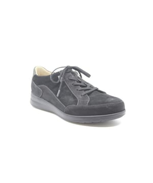 
De PRATO 02286902344 van Finn Comfort is een echte blikvanger. De PRATO 02286902344 is uitgevoerd in de kleur Zwart (902344). Bekijk ook onze overige collectie van Finn Comfort onze webshop!